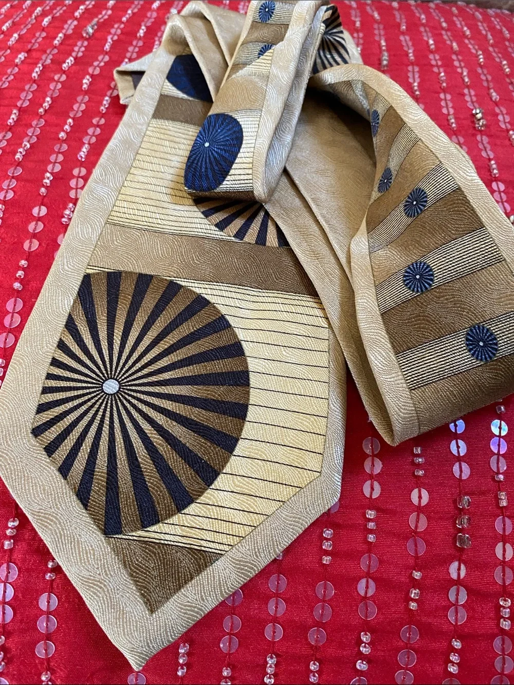 Silk Hand Made Designer Originals Subtle Shimmer Textured Luxurious Rare Tie